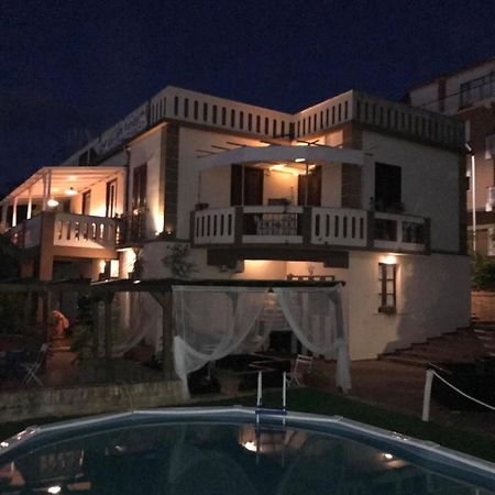 B&B Villa Delle Rondini Vibo Valentia Marina Exterior photo
