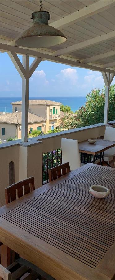 B&B Villa Delle Rondini Vibo Valentia Marina Exterior photo