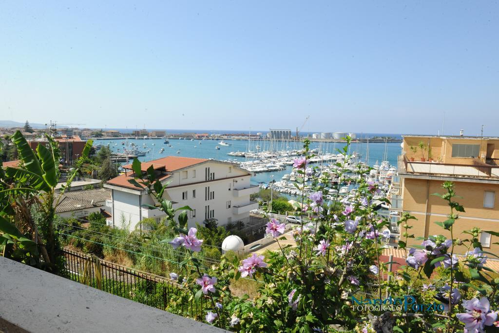 B&B Villa Delle Rondini Vibo Valentia Marina Exterior photo